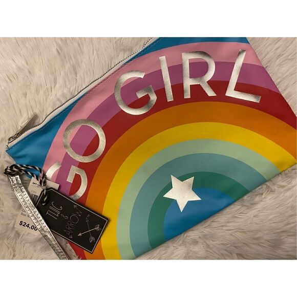 NWT Twig & Arrow Rainbow And Silver Go Girl Multipurpose Cosmetic Bag - Picture 11 of 11